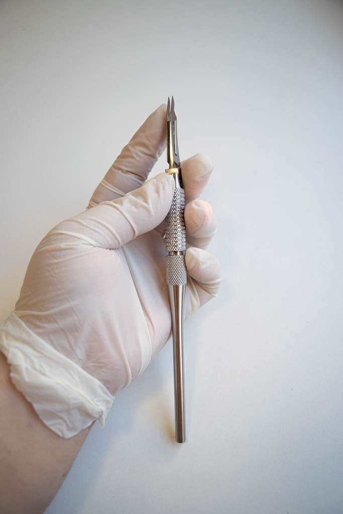 MANGO DE BISTURI MULTIANGULABLE DOBLE