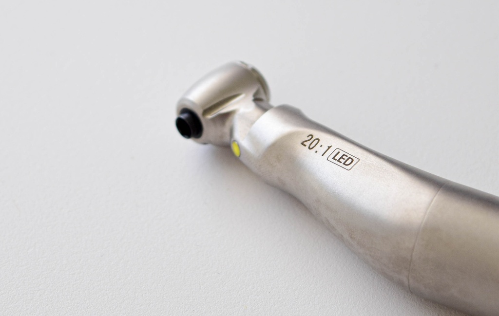 CONTRA ÁNGULO REDUCTOR FORCEIMPLANT INDUCED LED 20:1