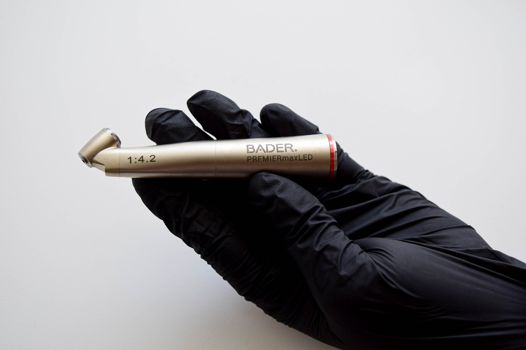 CONTRA ÁNGULO MULTIPLICADOR 1:4,2 LED