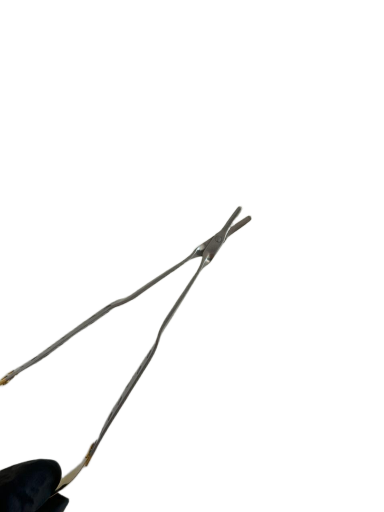 TIJERA CASTROVIEJO DE PUNTAS ROMAS