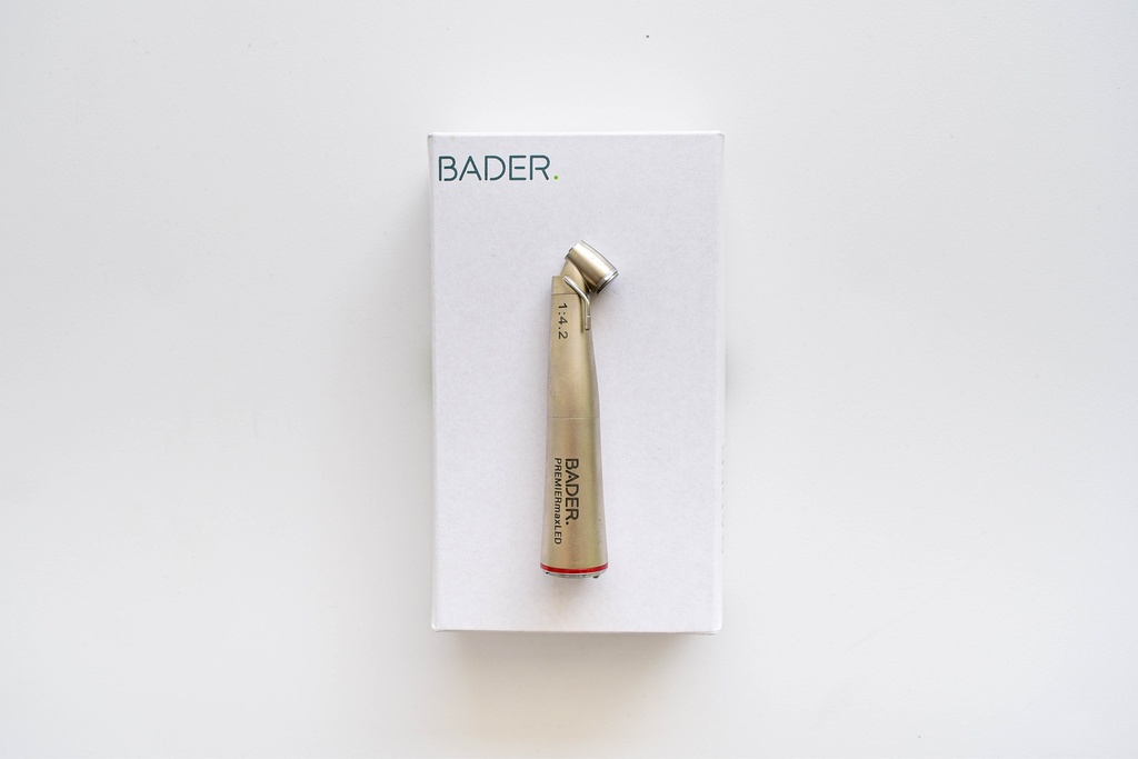 CONTRA ÁNGULO MULTIPLICADOR 1:4,2 LED PARA MOTOR DE IMPLANTE